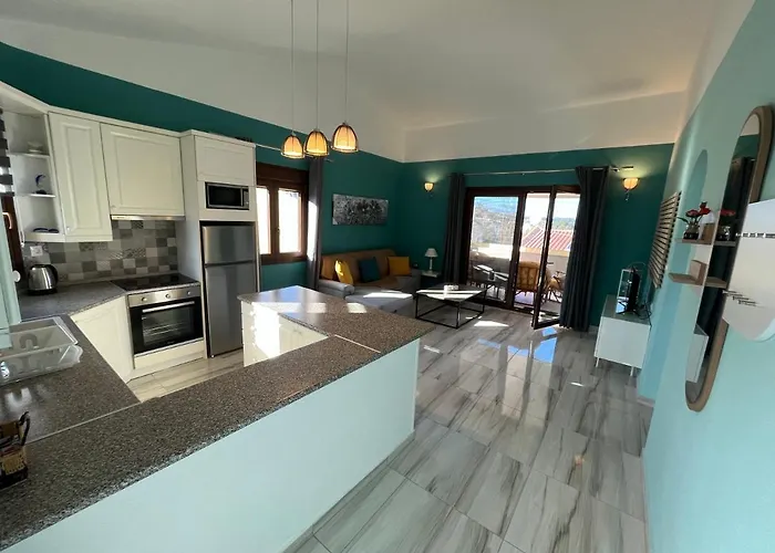 Xalonia Penthouse *